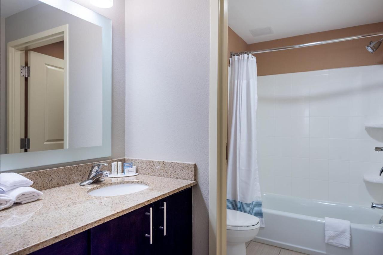 Towneplace Suites By Marriott Charlotte Mooresville Exterior foto
