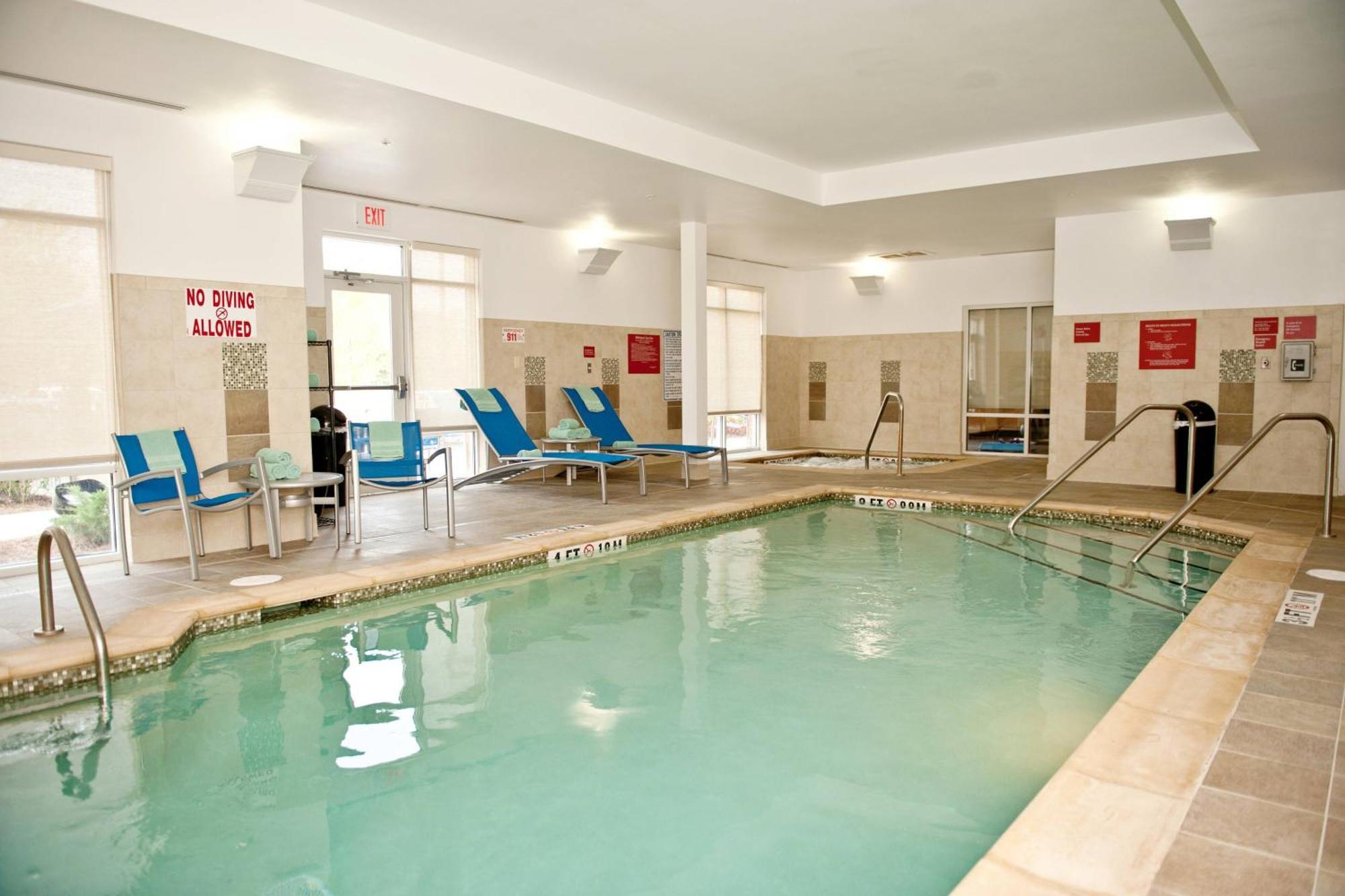 Towneplace Suites By Marriott Charlotte Mooresville Exterior foto